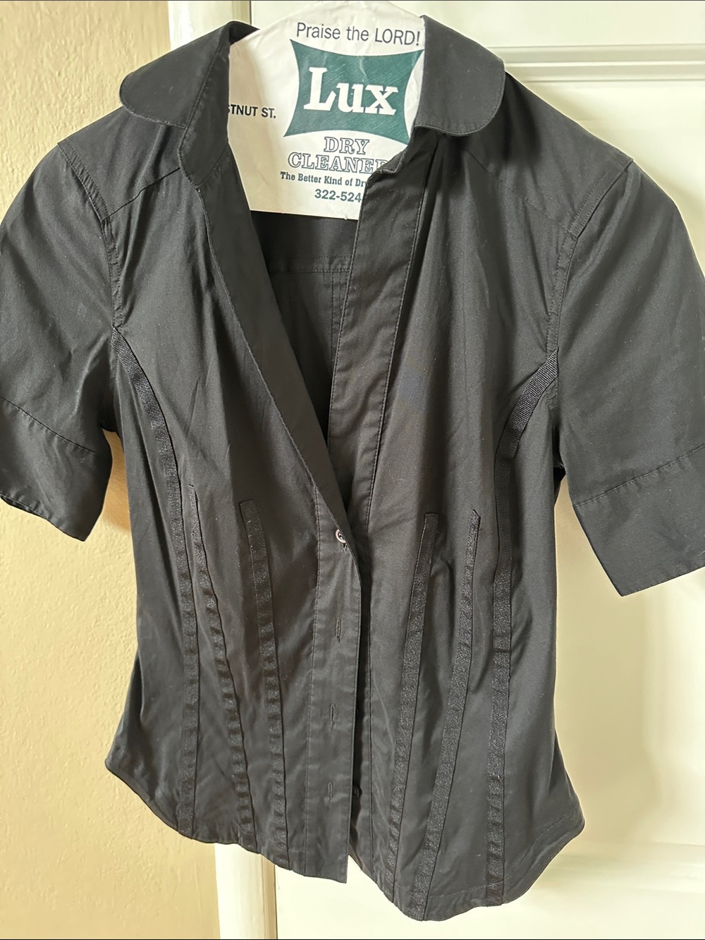 Armani Exchange Black Short-Sleeve Button-Front Shirt with Vertical Seaming